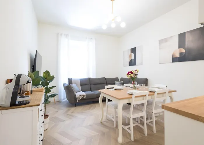 Nina's House - Monti Residences Daire Roma