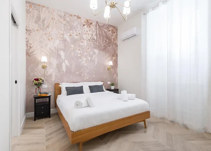 Nina's House - Monti Residences